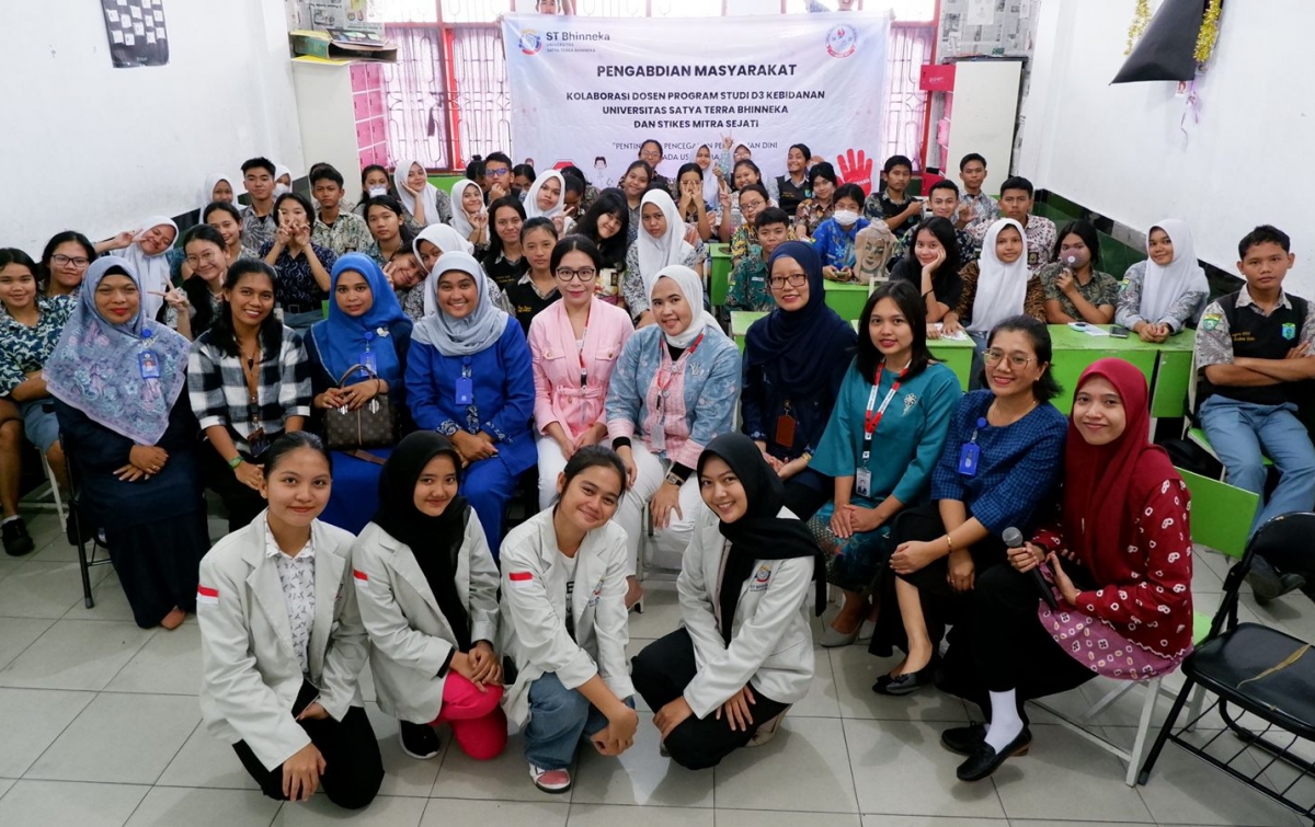 20231218 063139 dosen kebidanan st bhinnekastikes mitra sejati gelar pkm cegah pernikahan dini